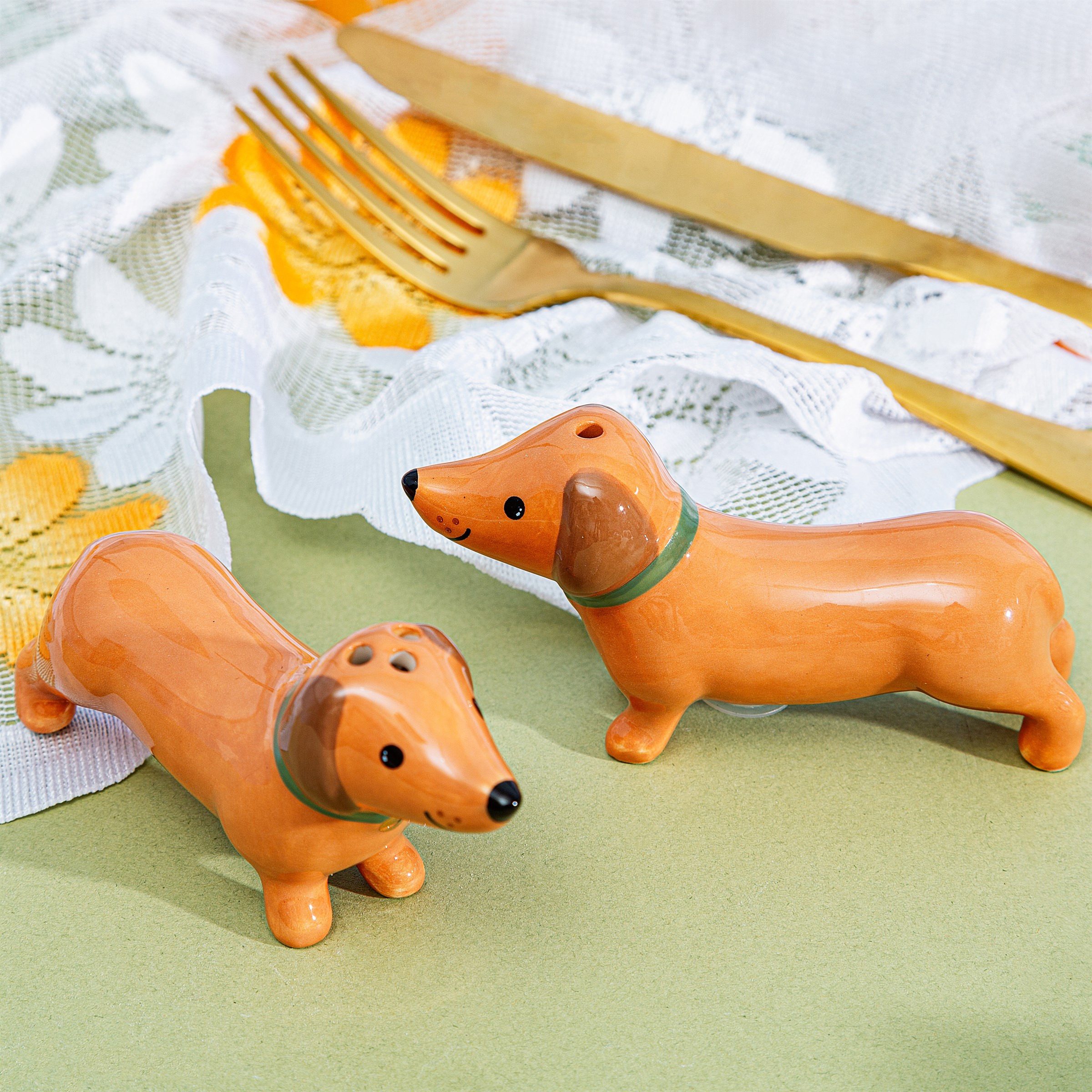 Dachshund Salt And Pepper Shakers - Image 3