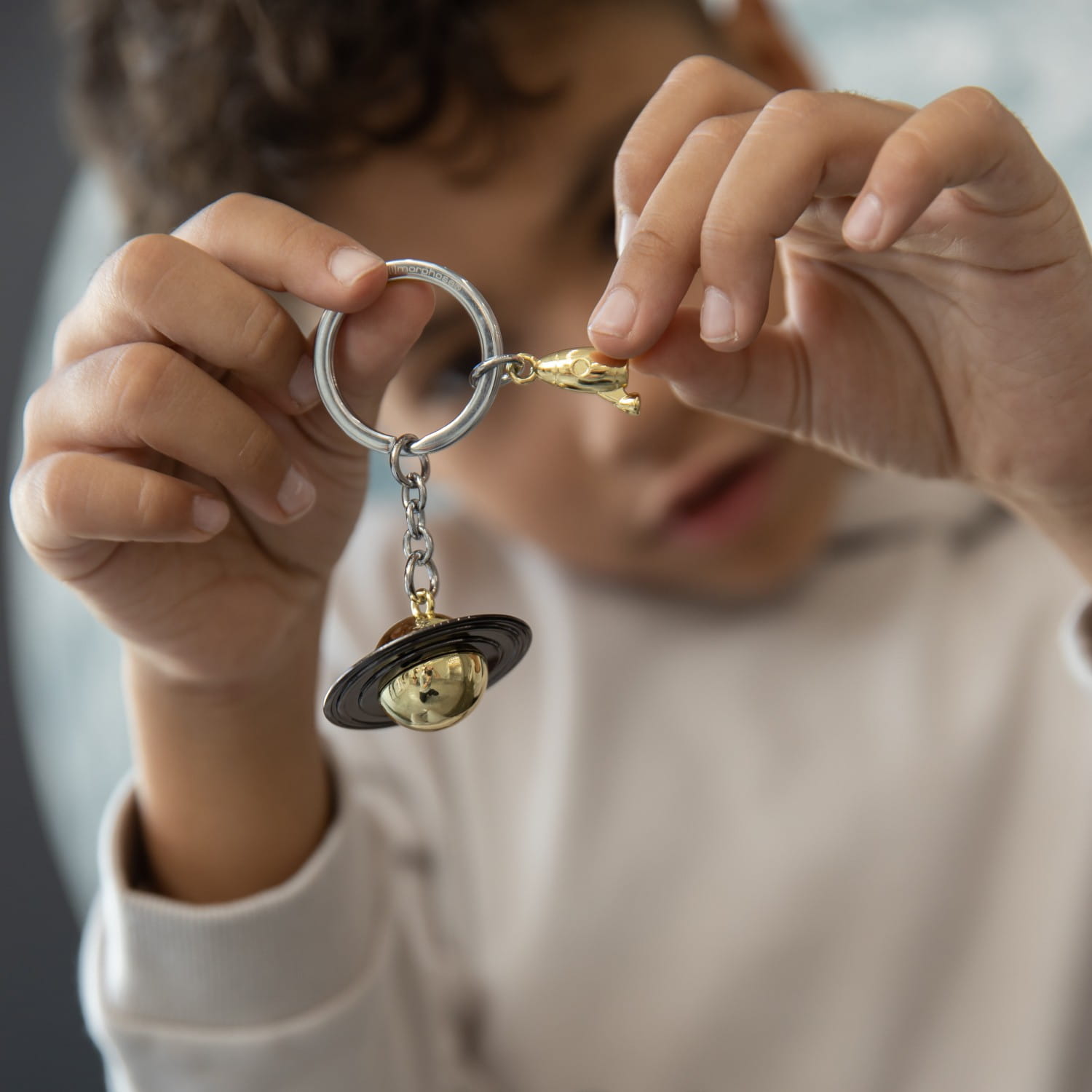 Grey & Gold Planet Keyring - Image 2