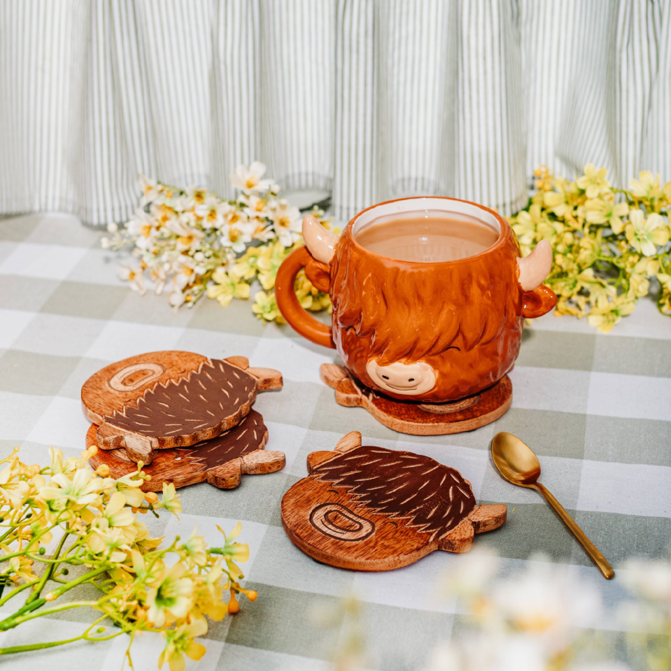 Highland Cow Shaped Mug - Image 3